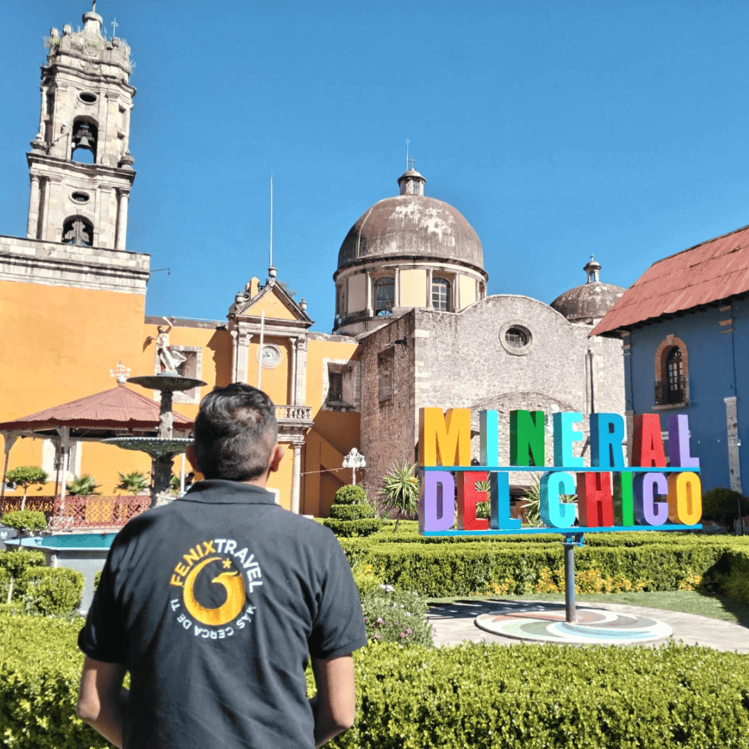 Paisaje de un destino turístico con Fenix Travel